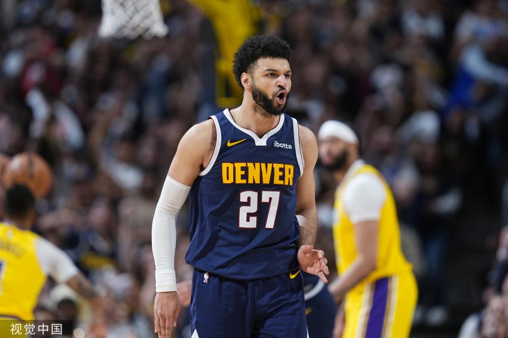 阳光普照的 阳光普照的