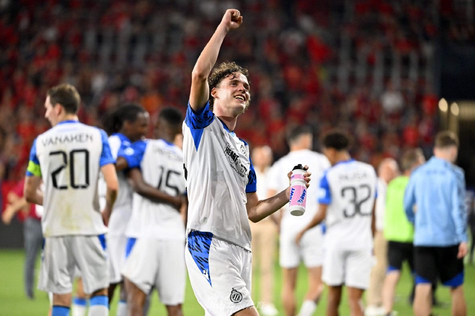 者认为他有 者认为他有